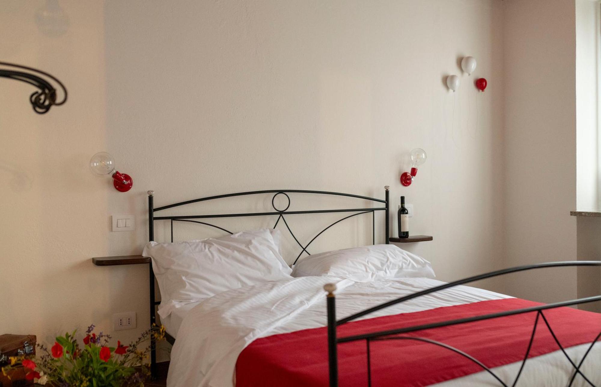 Ca' Nadin Agriturismo San Damiano dʼAsti Екстериор снимка