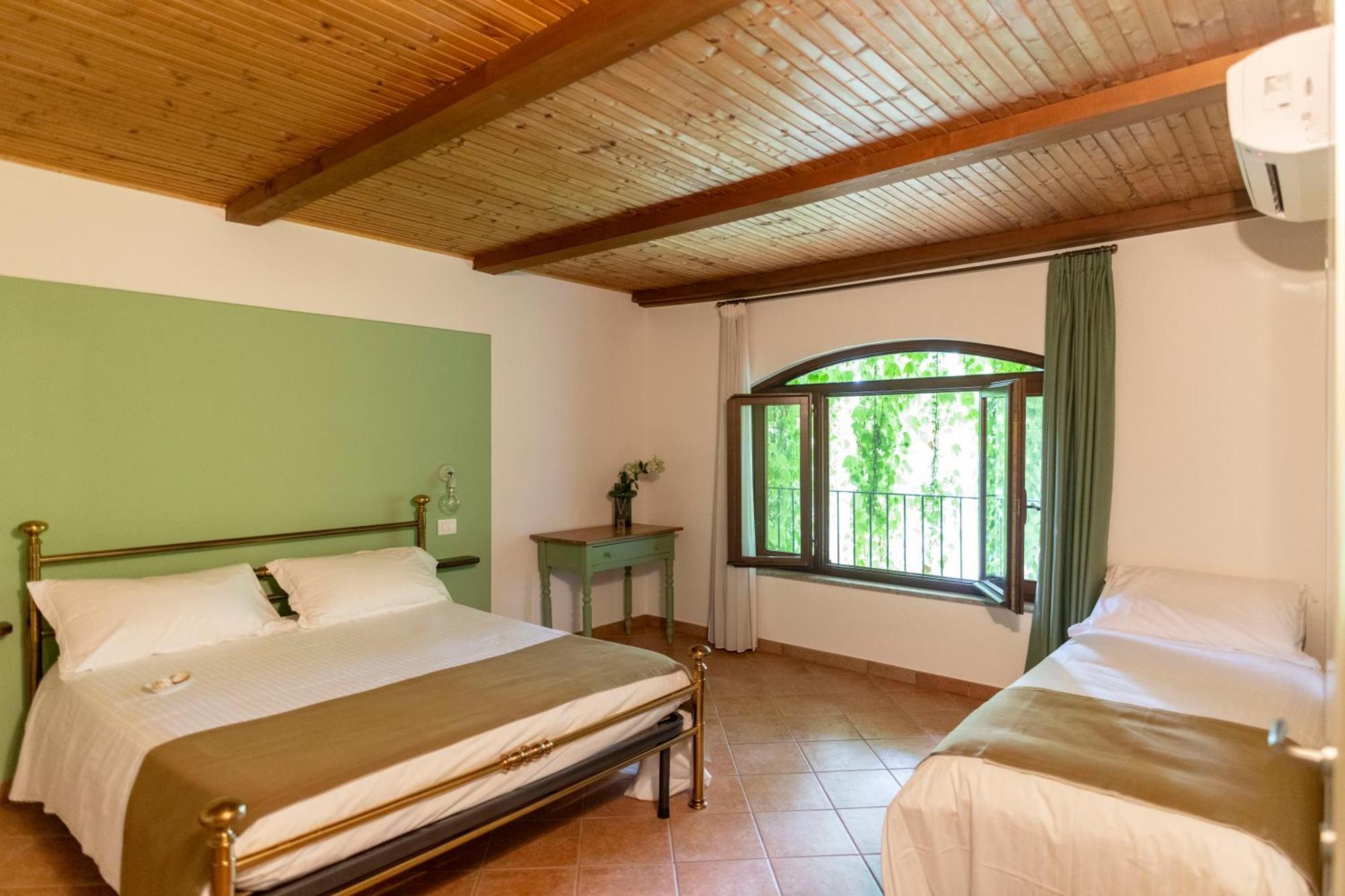Ca' Nadin Agriturismo San Damiano dʼAsti Екстериор снимка