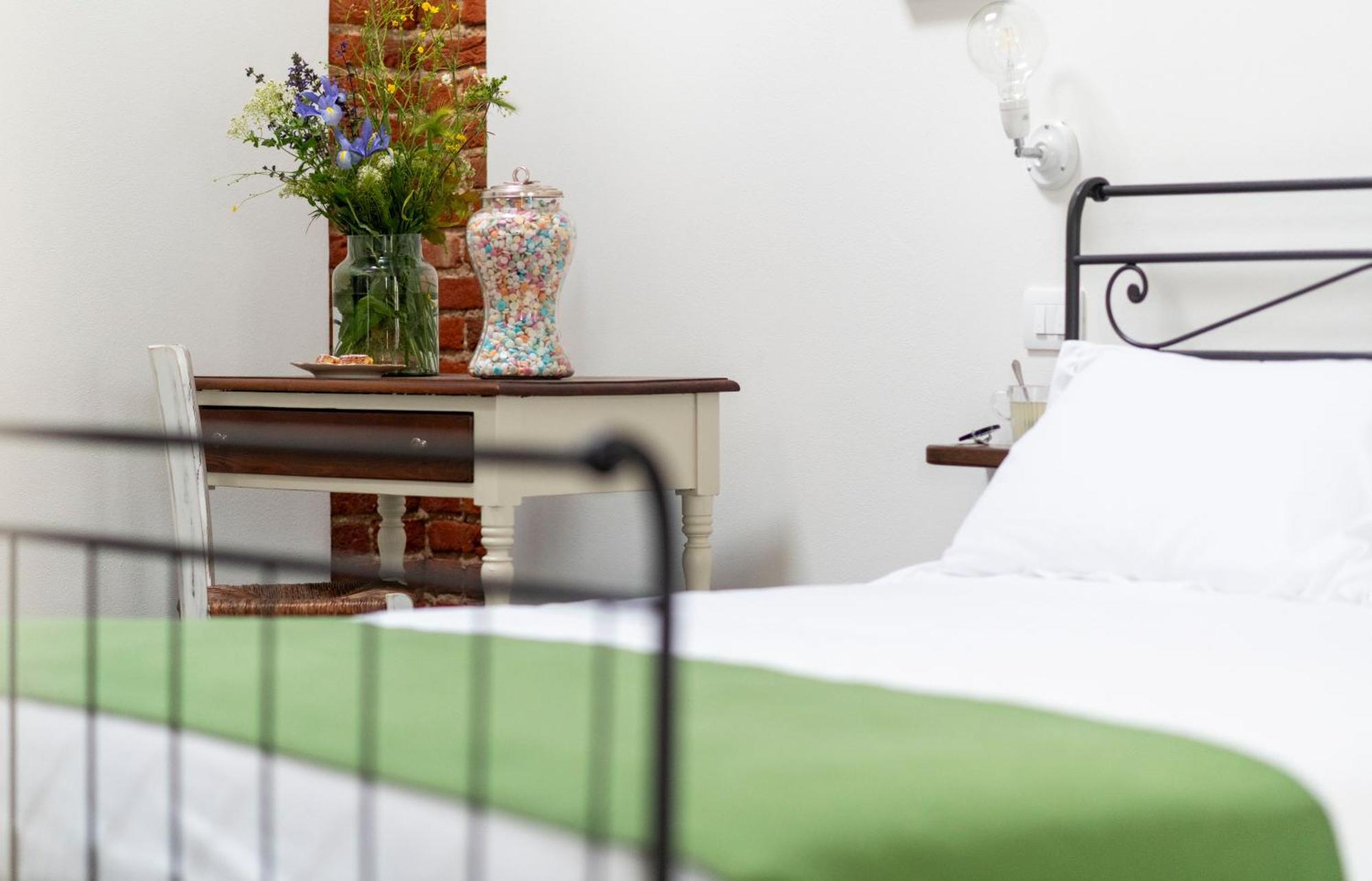 Ca' Nadin Agriturismo San Damiano dʼAsti Екстериор снимка
