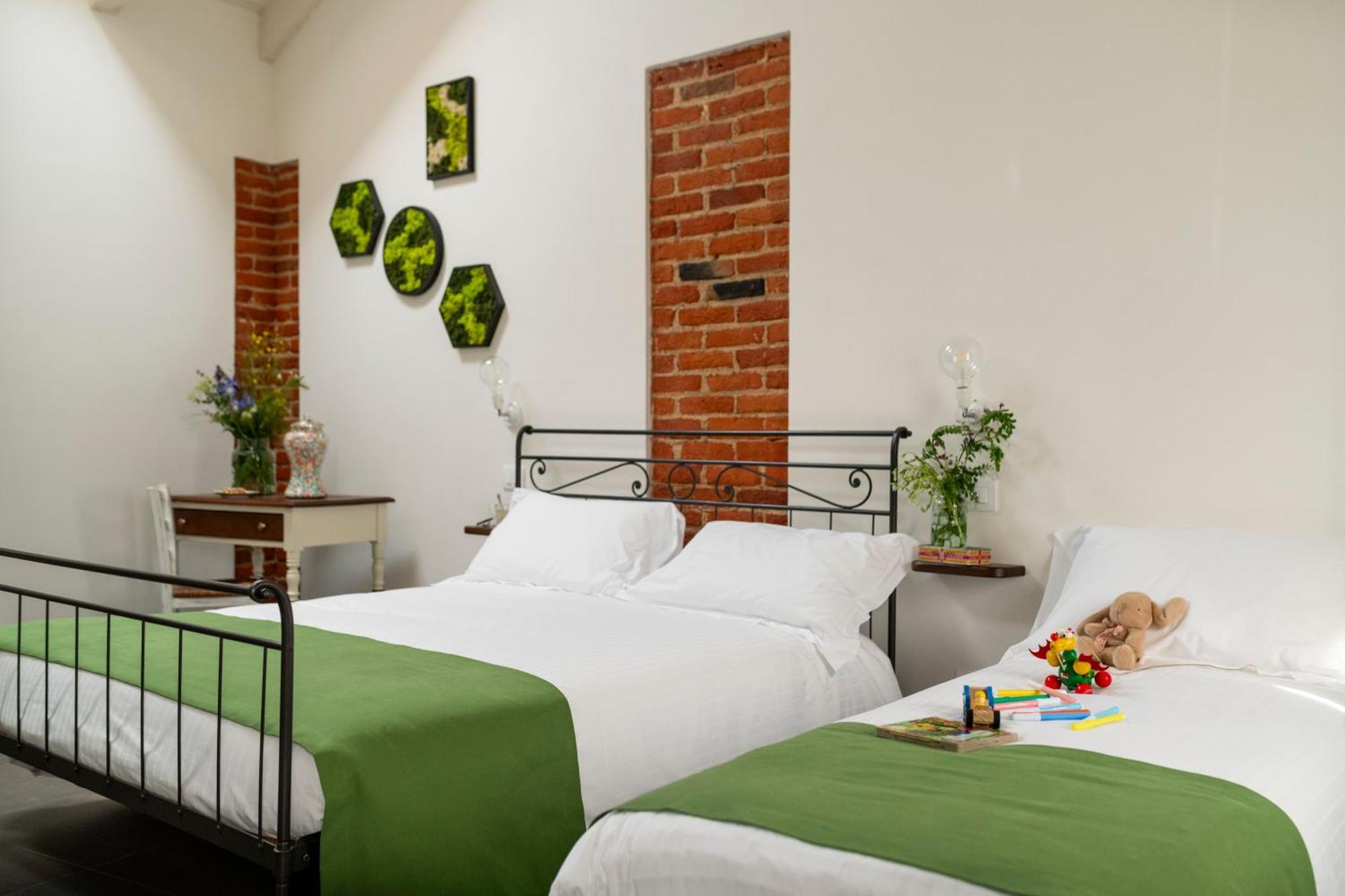 Ca' Nadin Agriturismo San Damiano dʼAsti Екстериор снимка