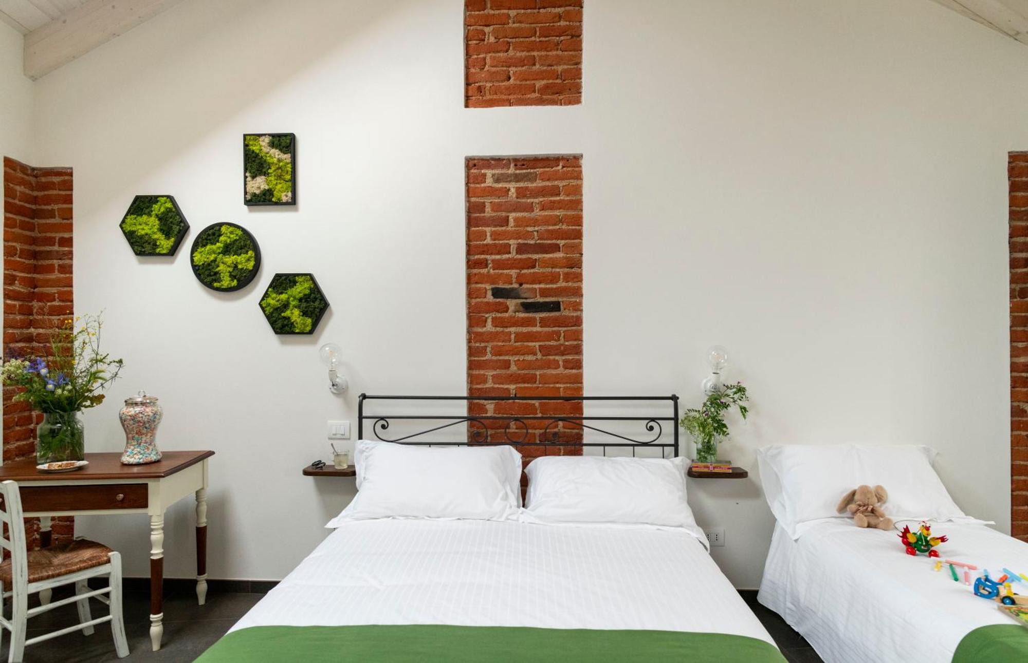 Ca' Nadin Agriturismo San Damiano dʼAsti Екстериор снимка